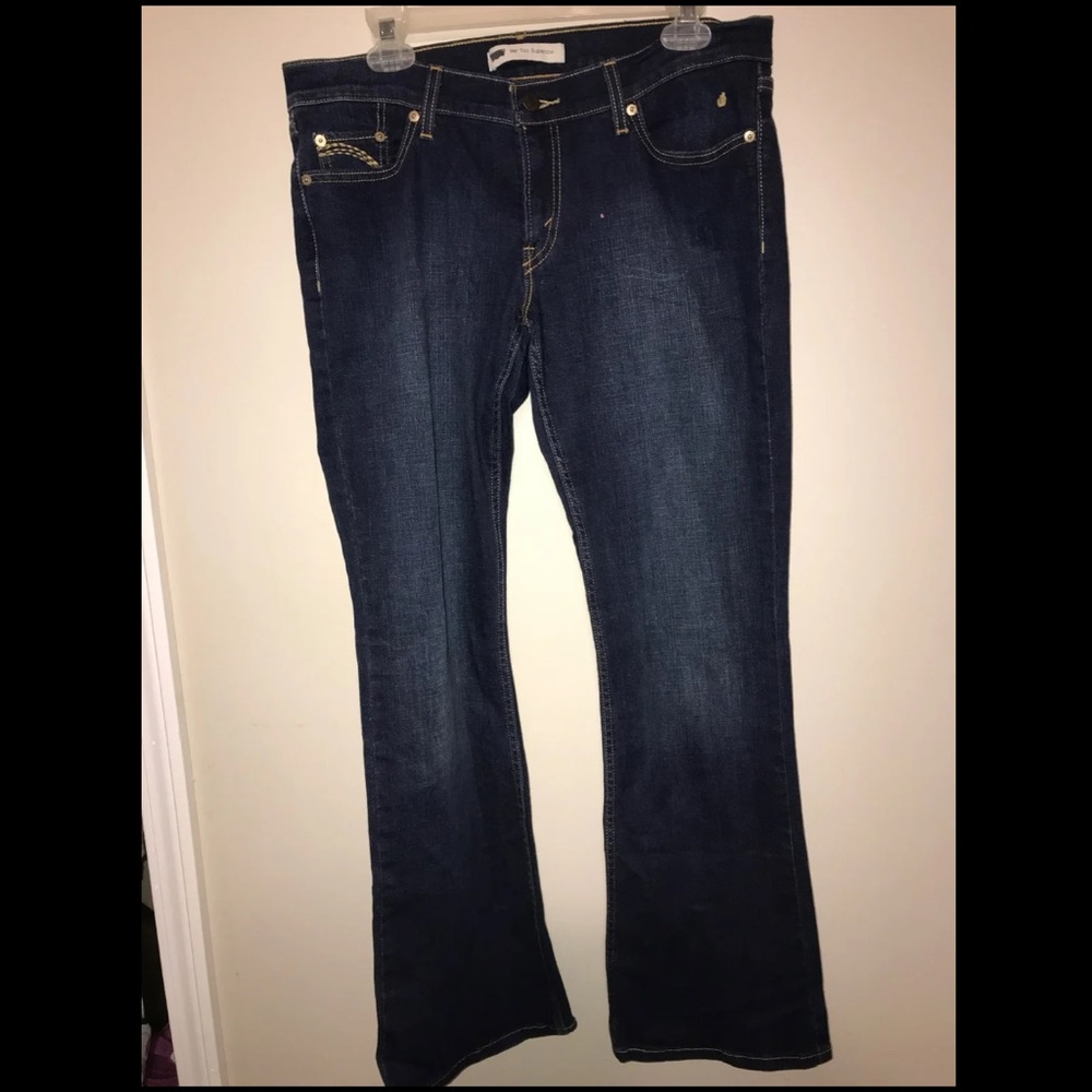 Levi jeans
